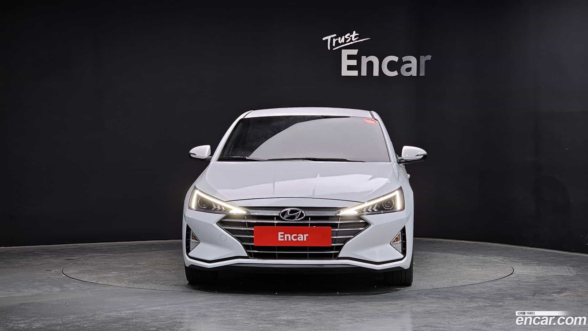 AVANTE Hyundai 2019.5-OUTER-003
