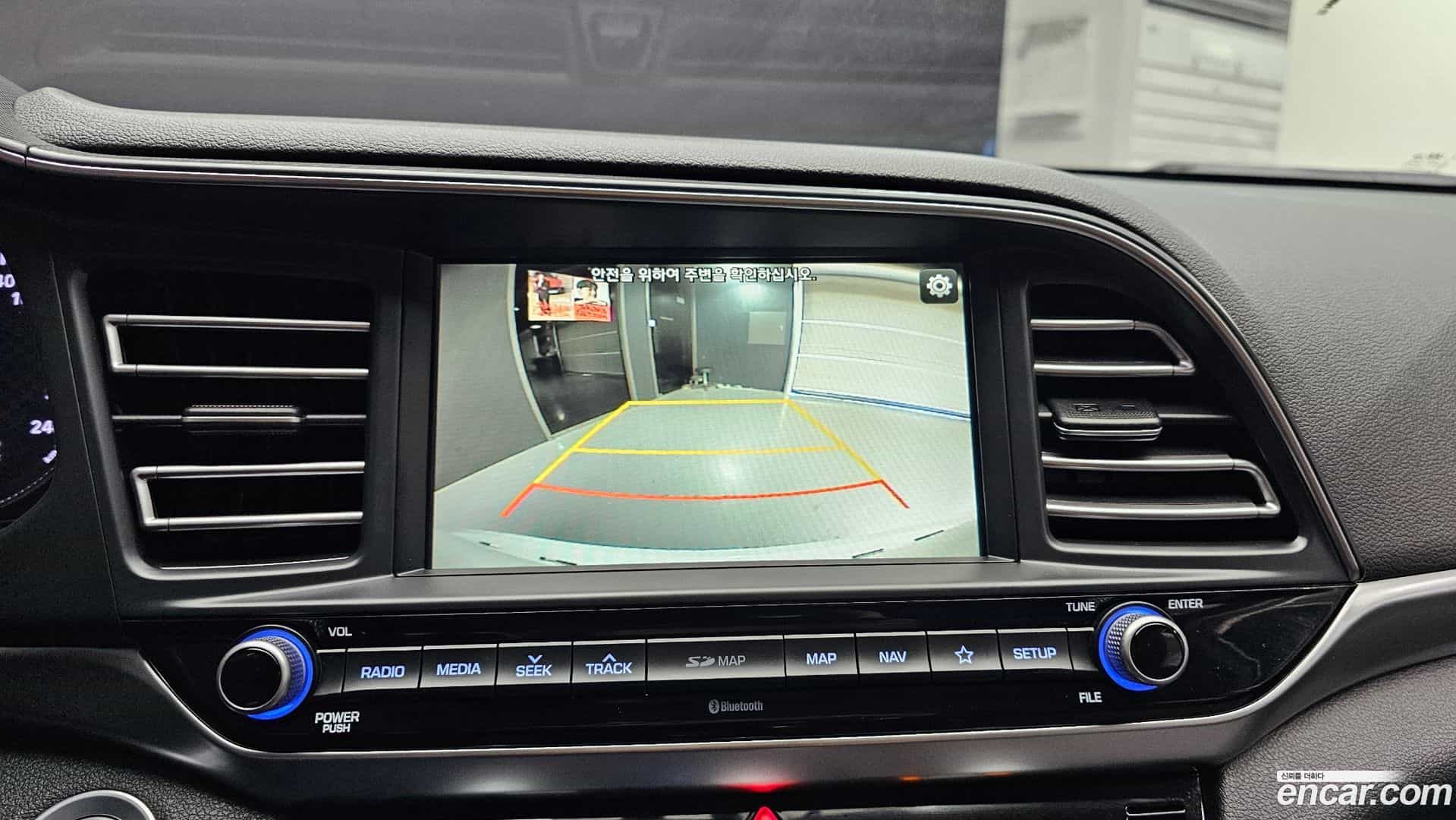AVANTE Hyundai 2019.5-OPTION-019