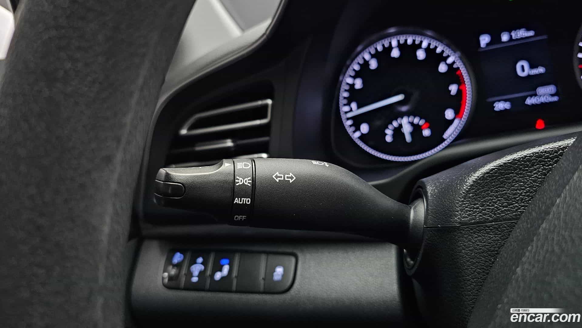 AVANTE Hyundai 2019.5-OPTION-021