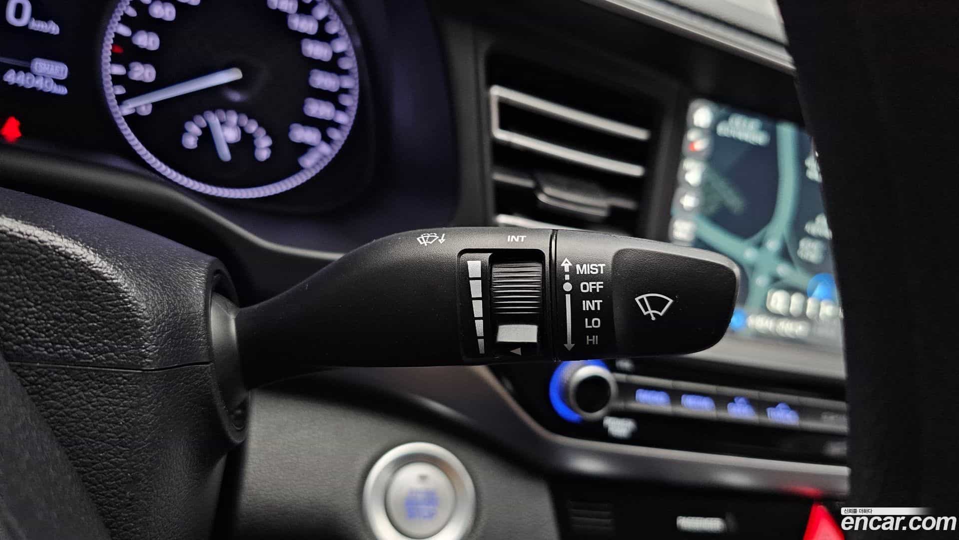 AVANTE Hyundai 2019.5-OPTION-040