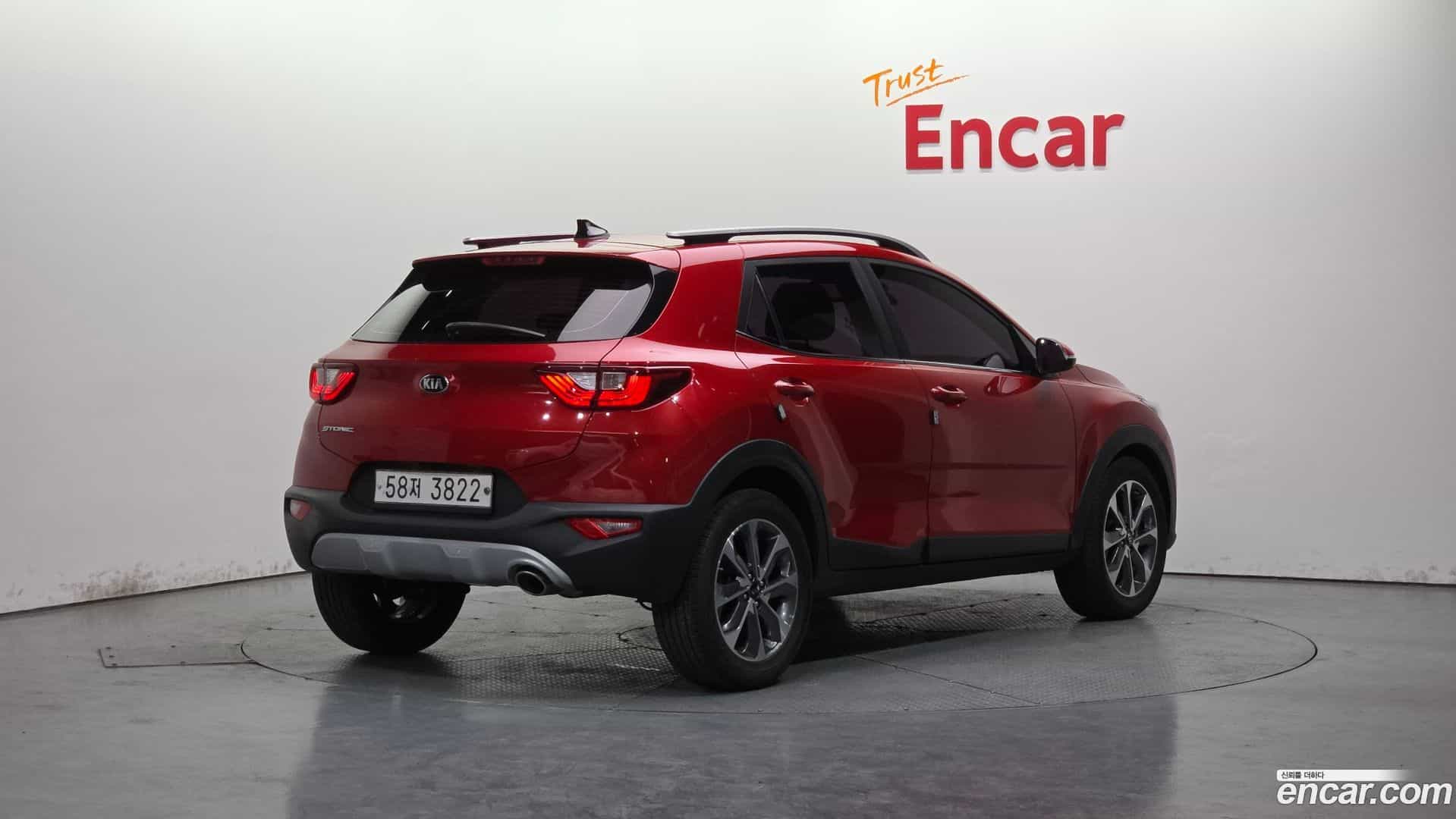 Stonic Kia 2019.2-OUTER-002