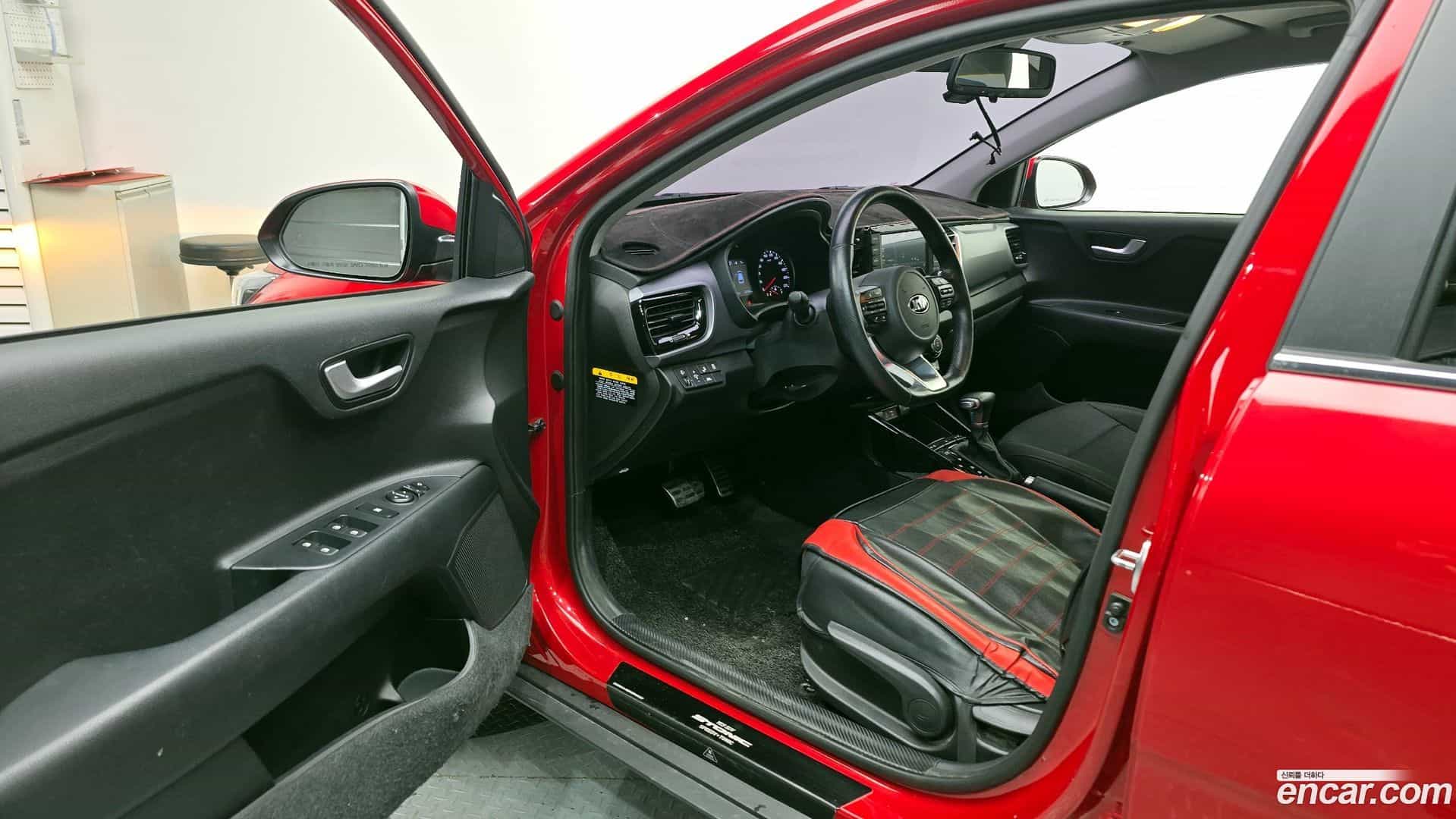 Stonic Kia 2019.2-INNER-010