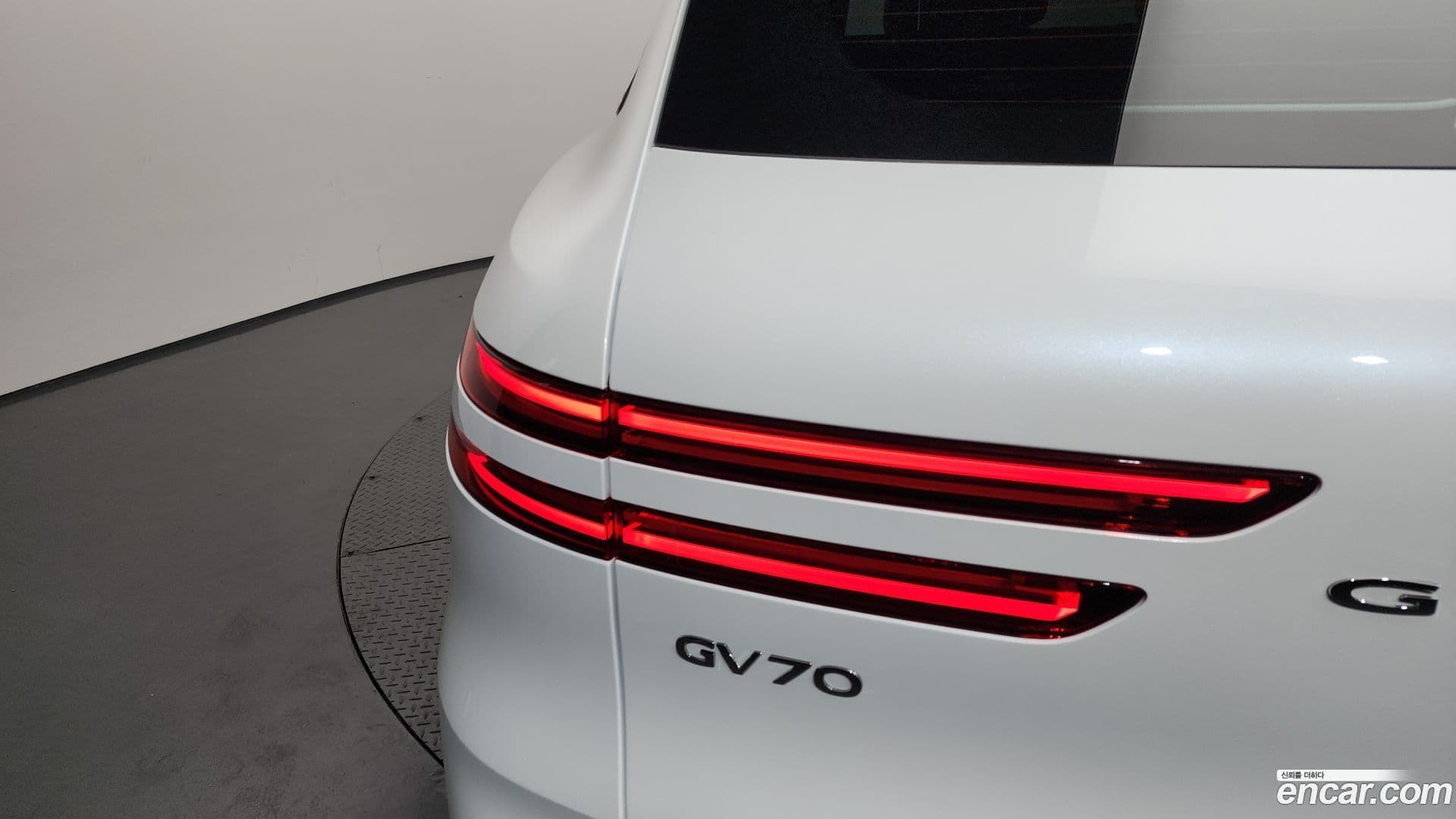 Main__Slider__Photo:GV70 Genesis 2025.6-22
