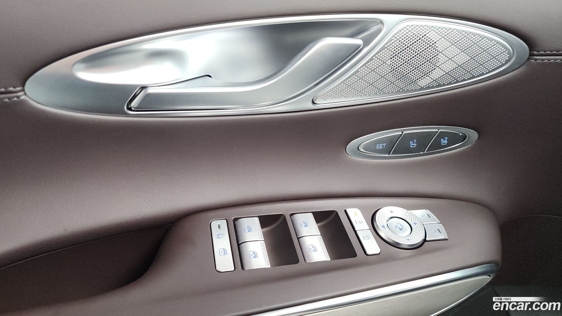 Main__Slider__Photo:GV70 Genesis 2025.6-29