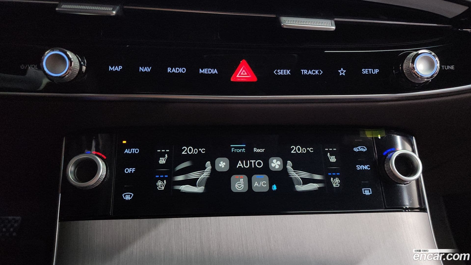 Main__Slider__Photo:GV70 Genesis 2025.6-31
