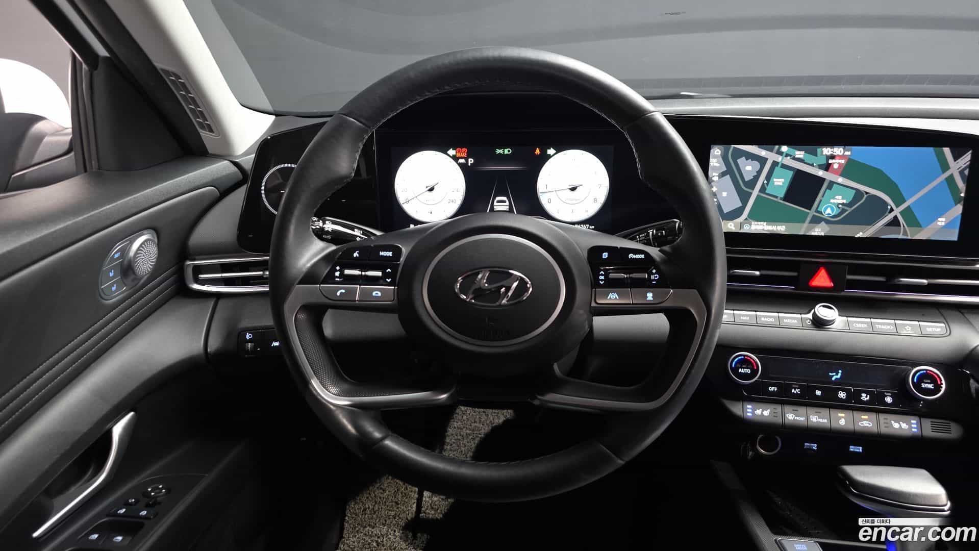 AVANTE Hyundai 2022.11-OPTION-017