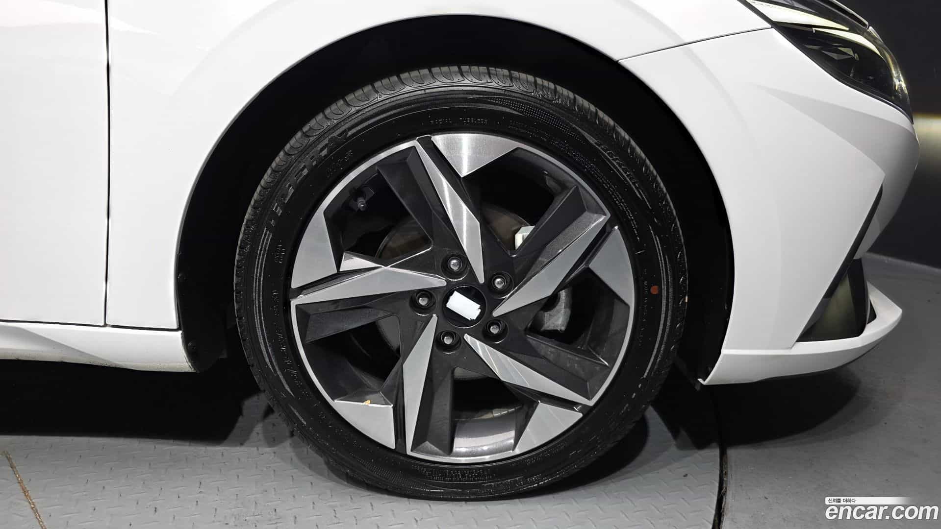 AVANTE Hyundai 2022.11-OUTER-031