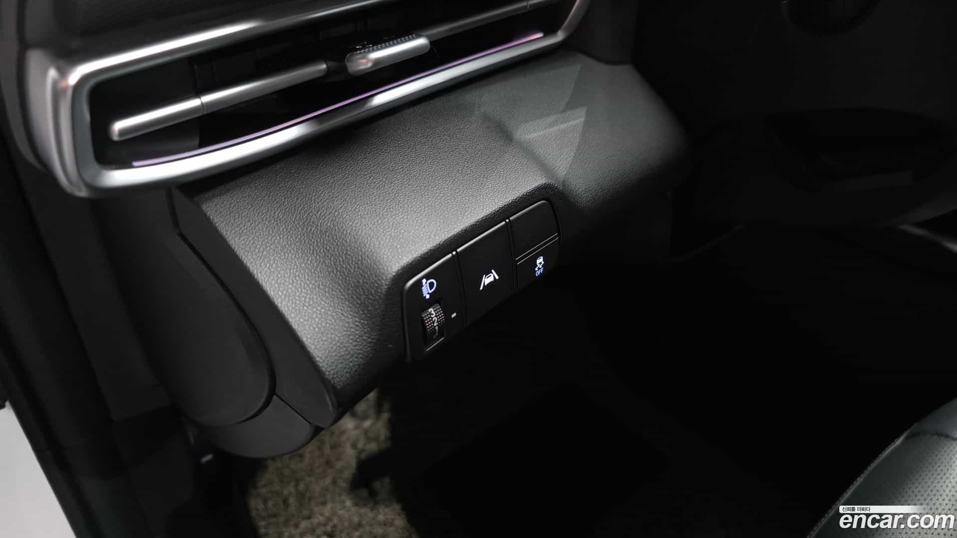 AVANTE Hyundai 2022.11-OPTION-042