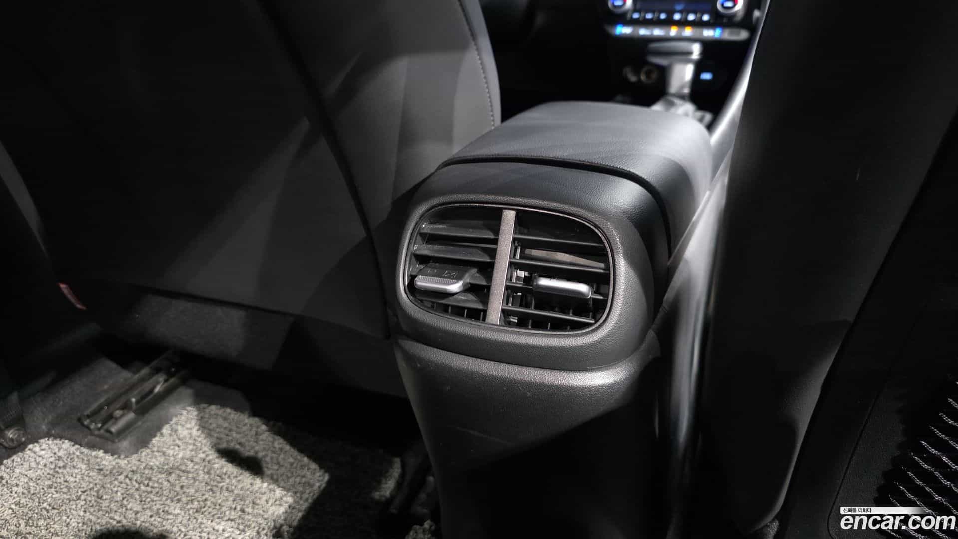 AVANTE Hyundai 2022.11-OPTION-044