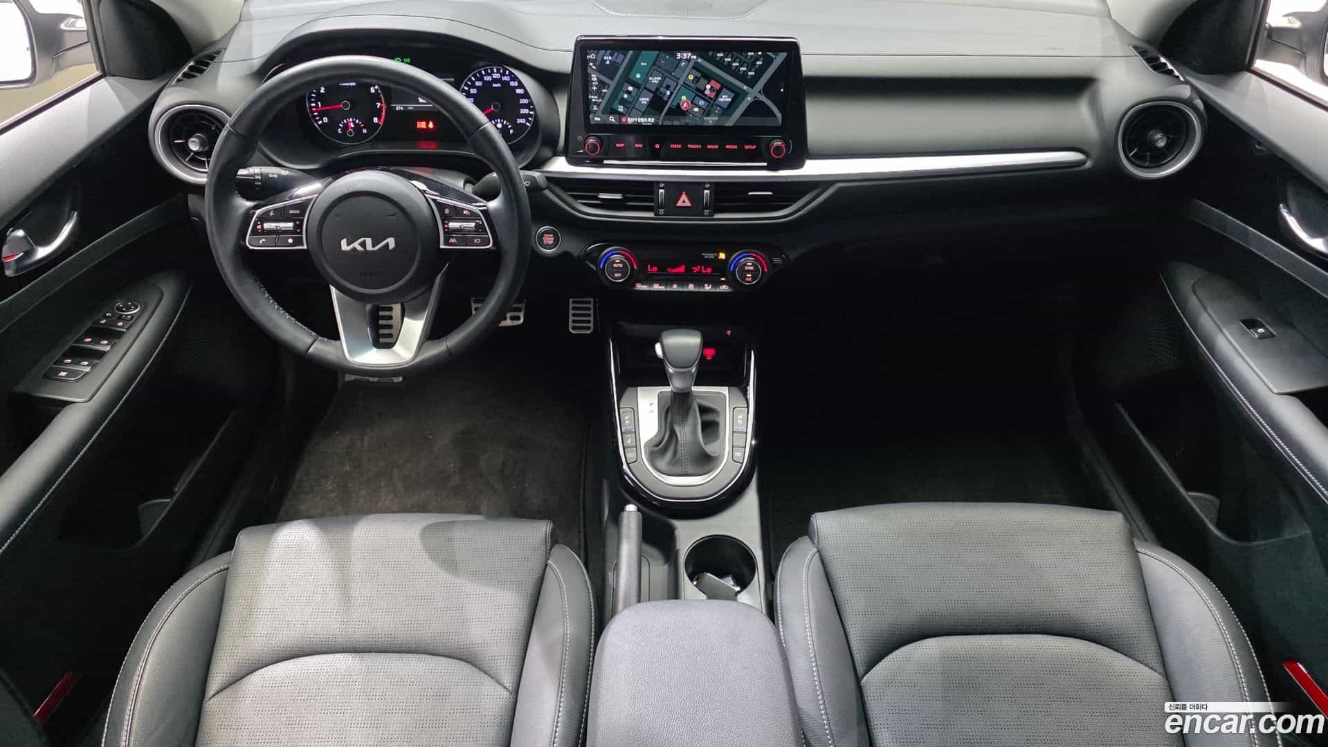 K3 Kia 2024.0-INNER-007
