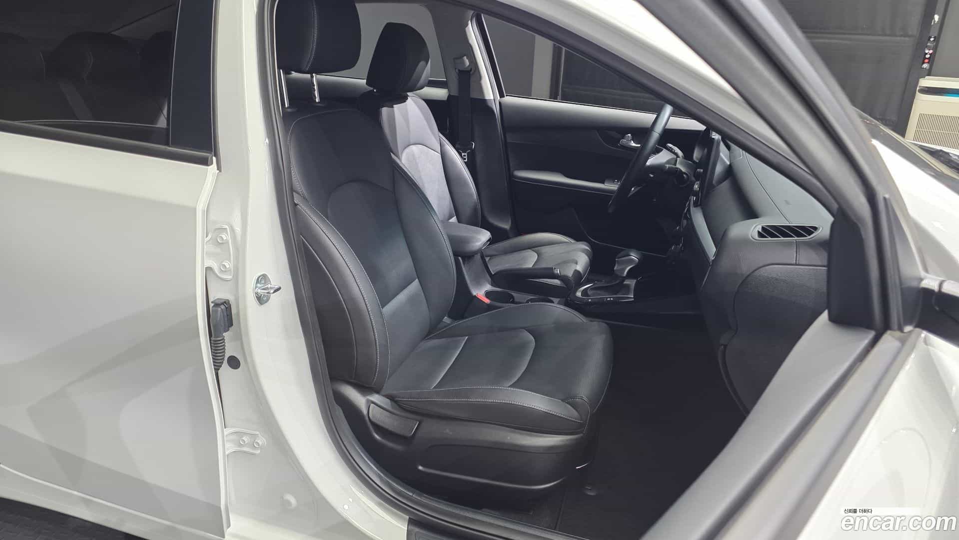 K3 Kia 2024.0-OPTION-016