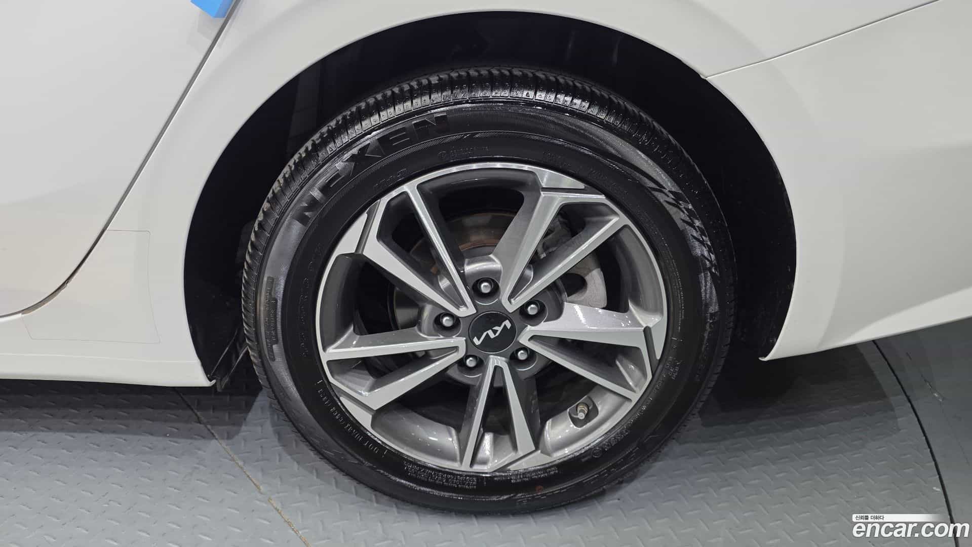 K3 Kia 2024.0-OUTER-031