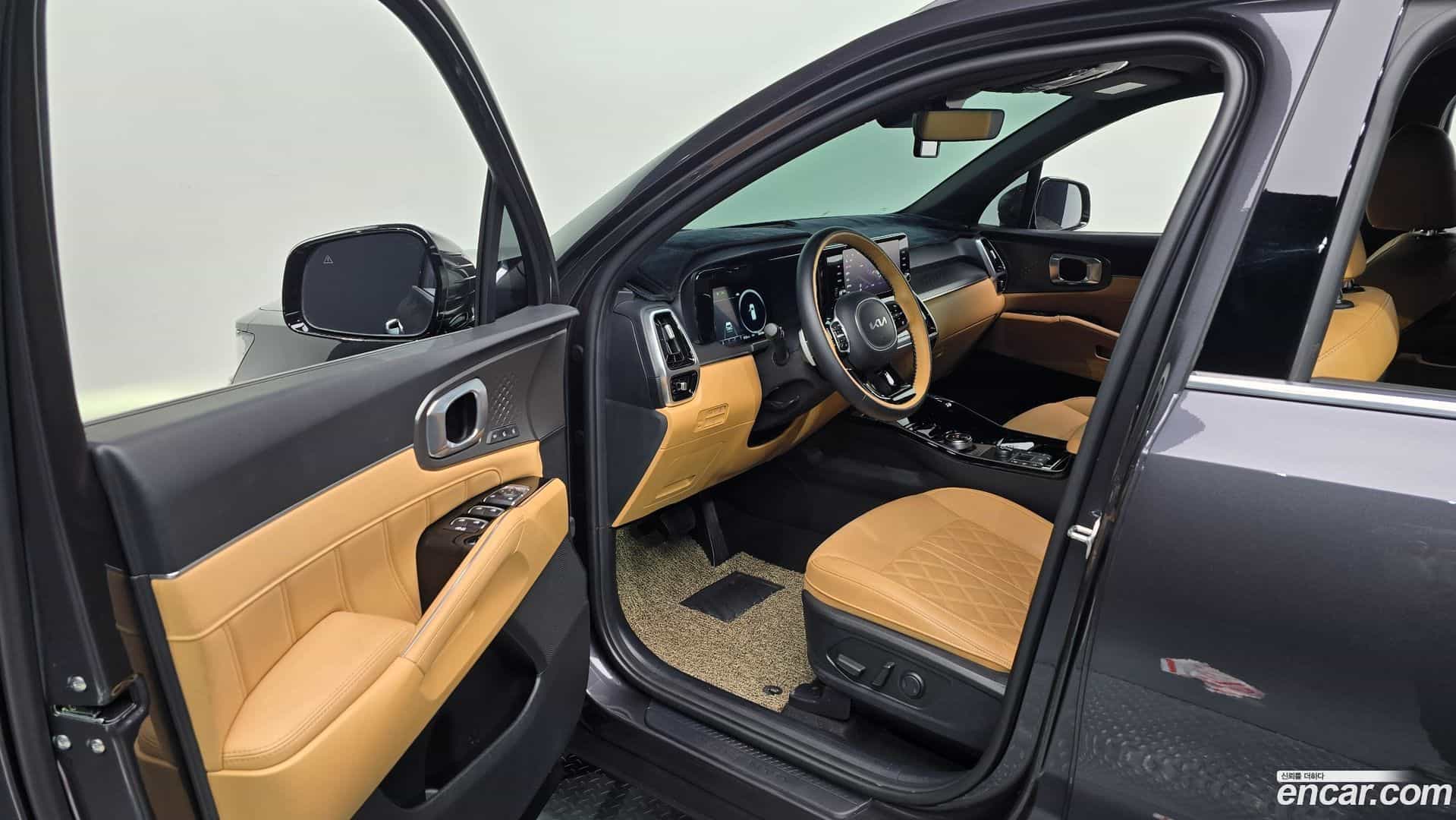 Sorento Kia 2023.3-OPTION-015