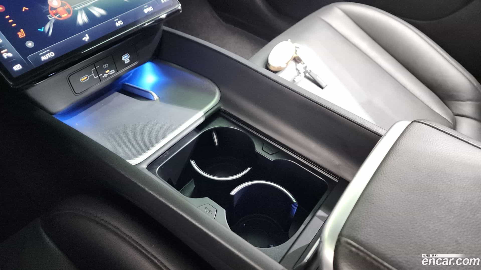 Grandeur Hyundai 2022.11-INNER-009