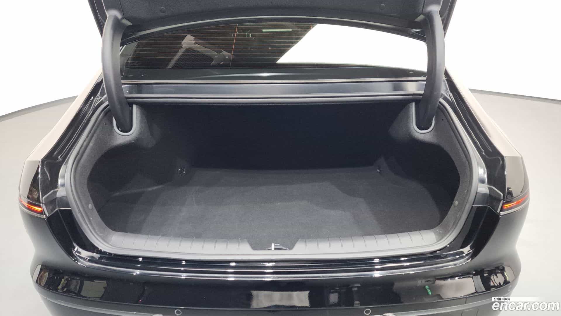 Grandeur Hyundai 2022.11-OPTION-024