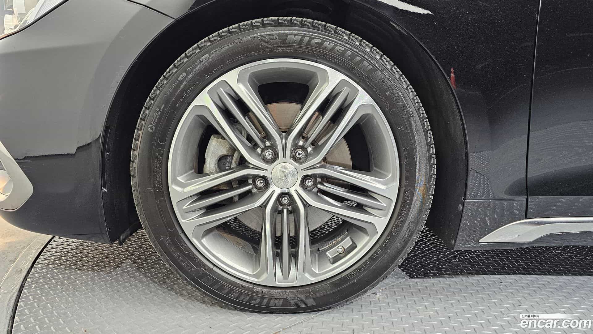 Grandeur Hyundai 2017.7-OUTER-005