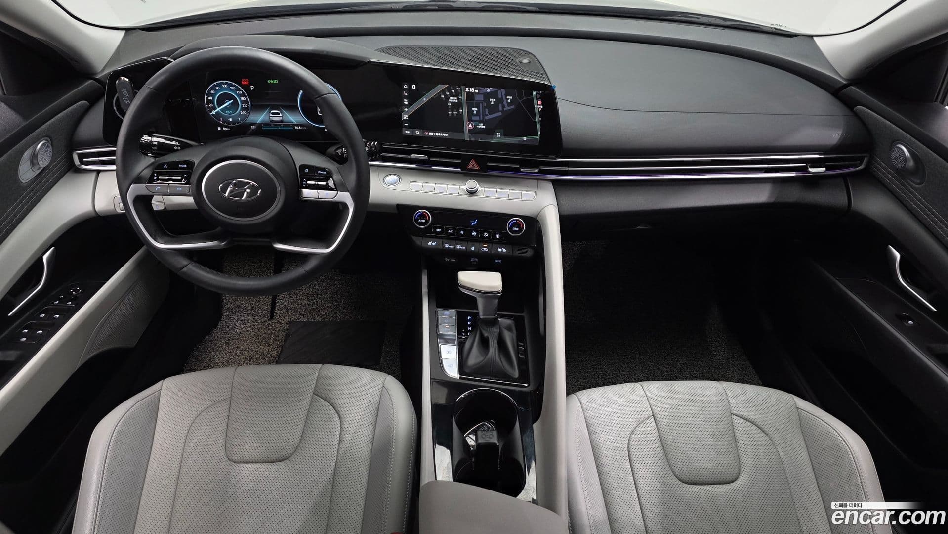 Main__Slider__Photo:AVANTE Hyundai 2022.11-6