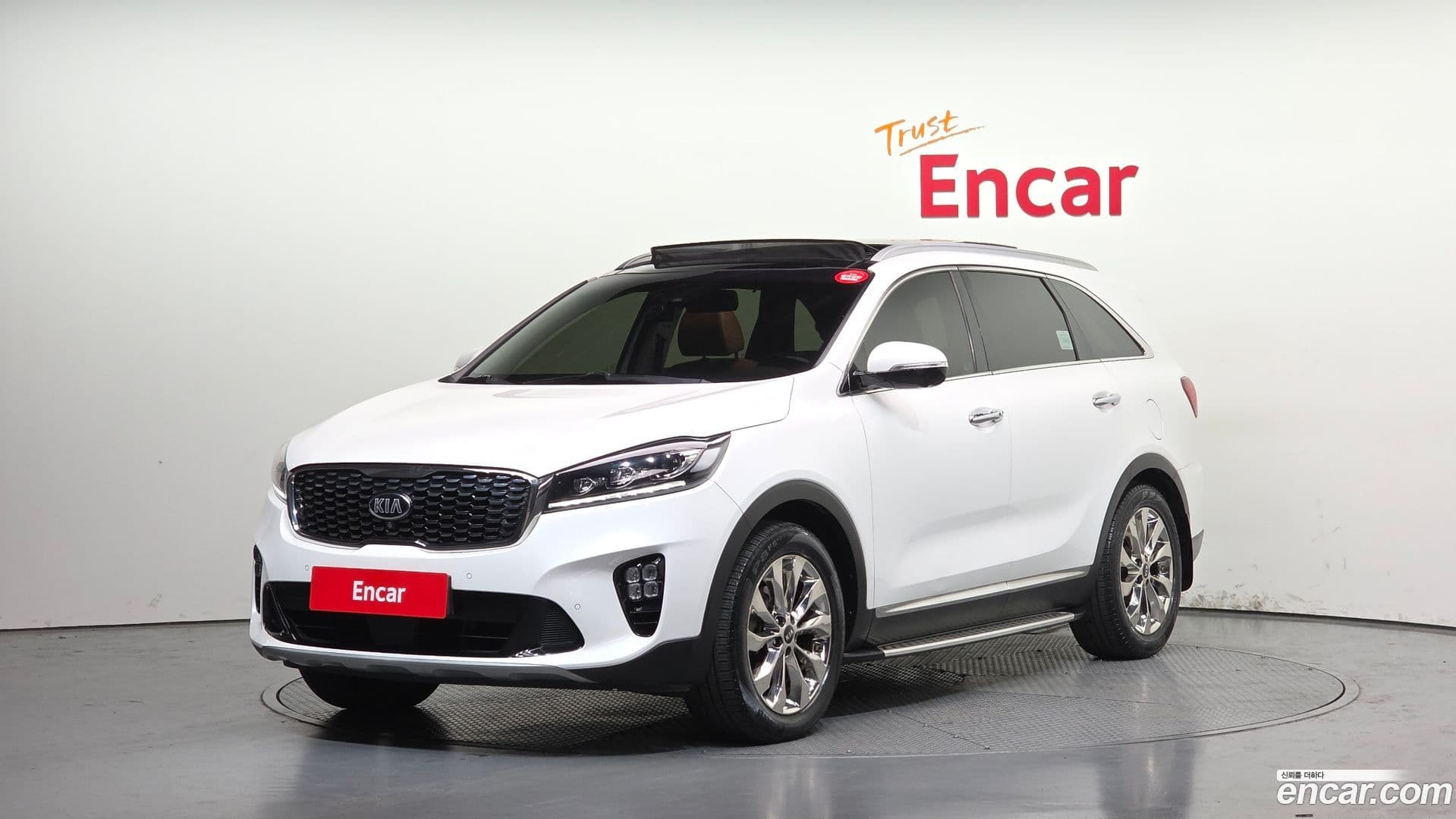 Main__Slider__Photo:Sorento Kia 2017.9-0