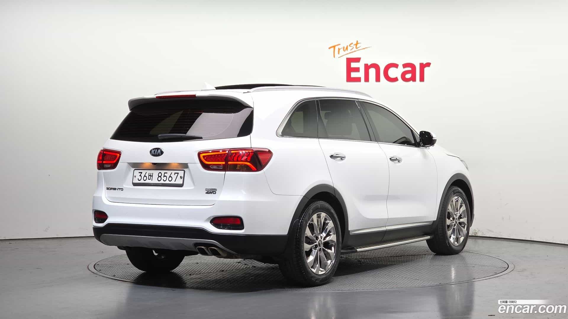 Sorento Kia 2017.9-OUTER-002