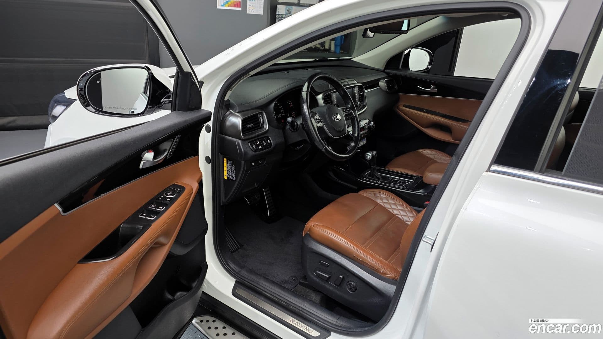 Main__Slider__Photo:Sorento Kia 2017.9-9
