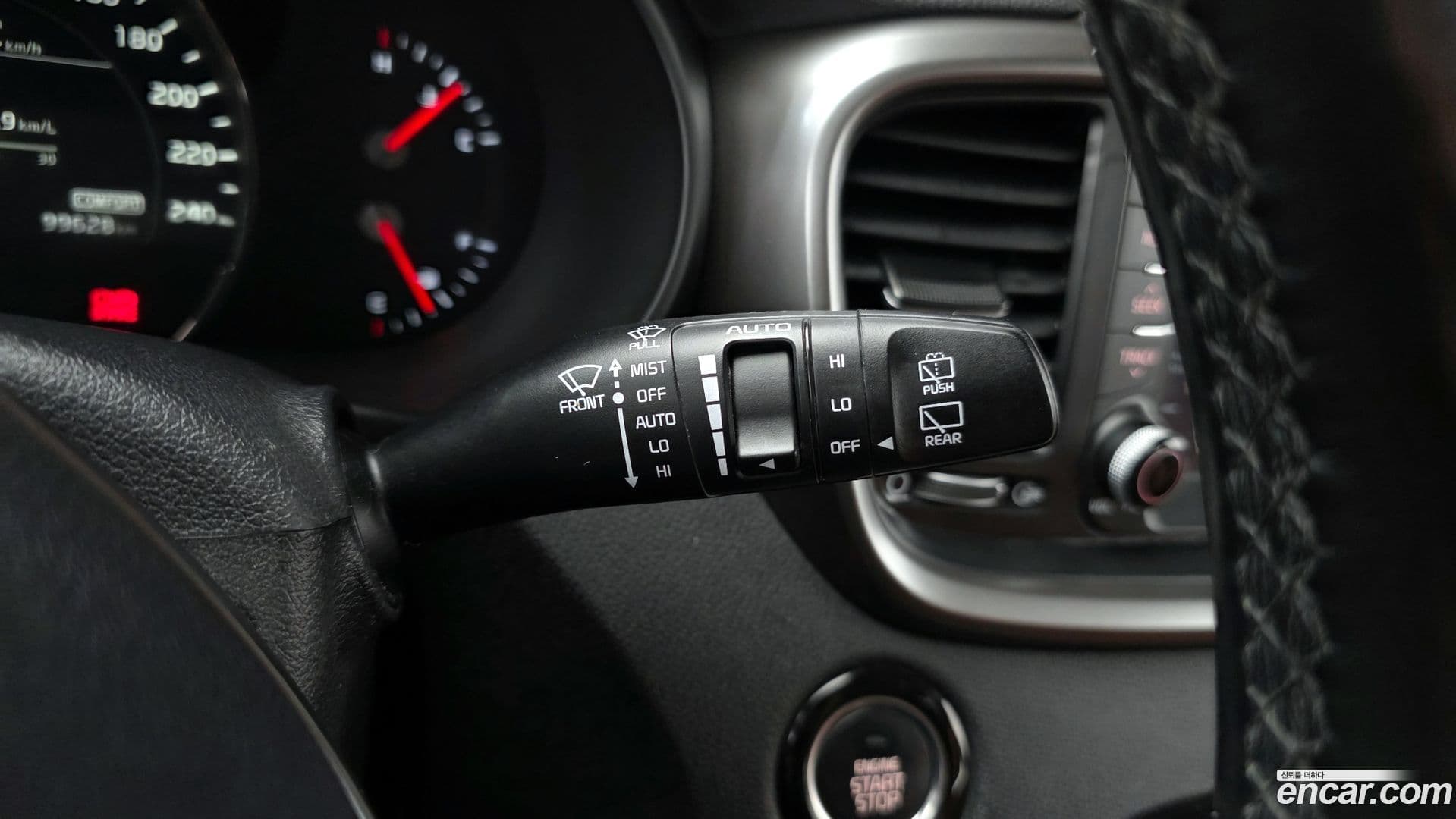 Main__Slider__Photo:Sorento Kia 2017.9-15