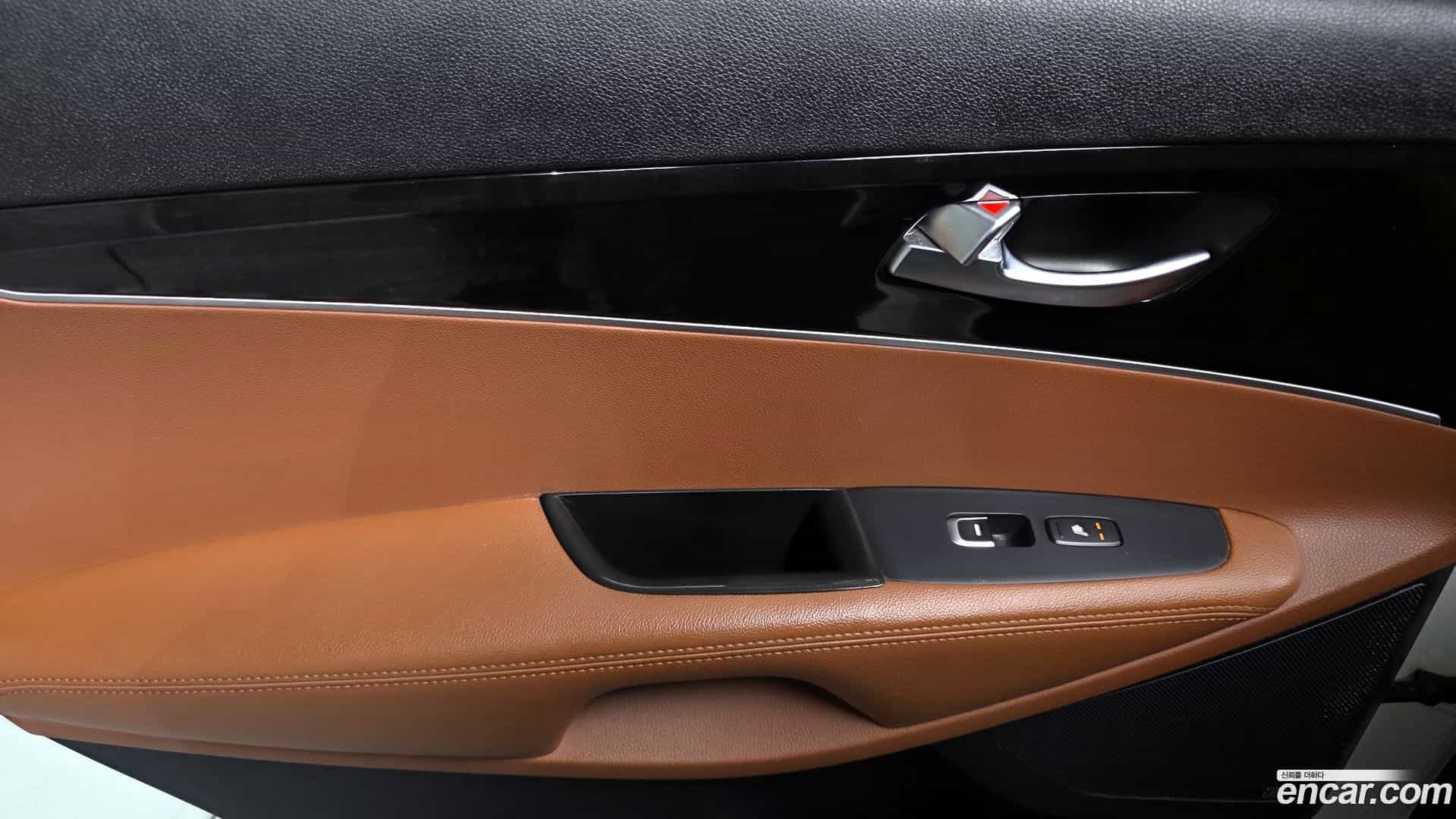 Sorento Kia 2017.9-INNER-034