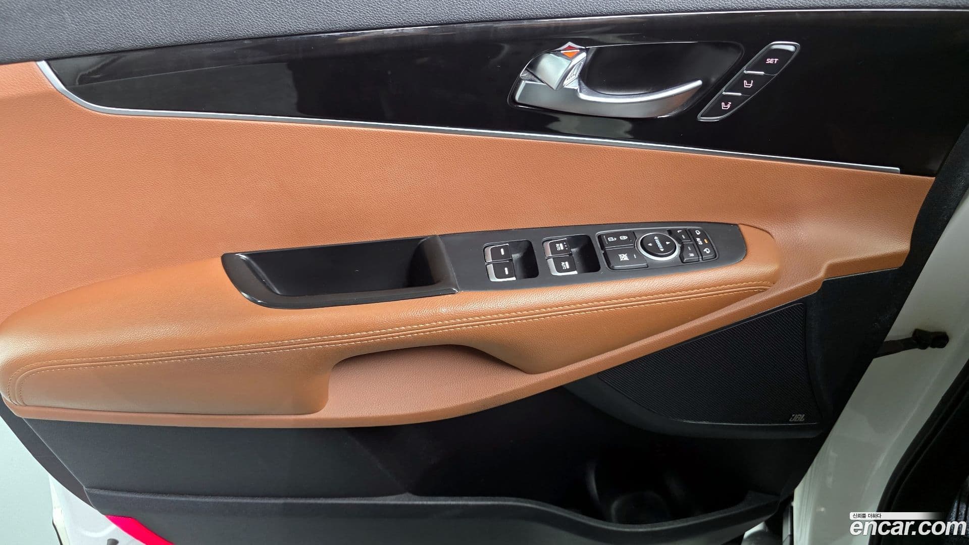Main__Slider__Photo:Sorento Kia 2017.9-24