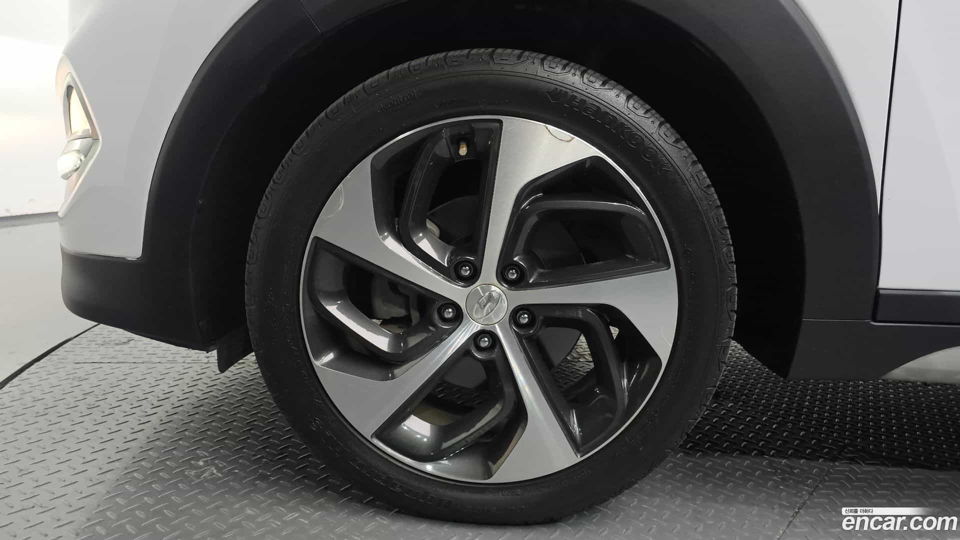 Tucson Hyundai 2017.4-OUTER-005