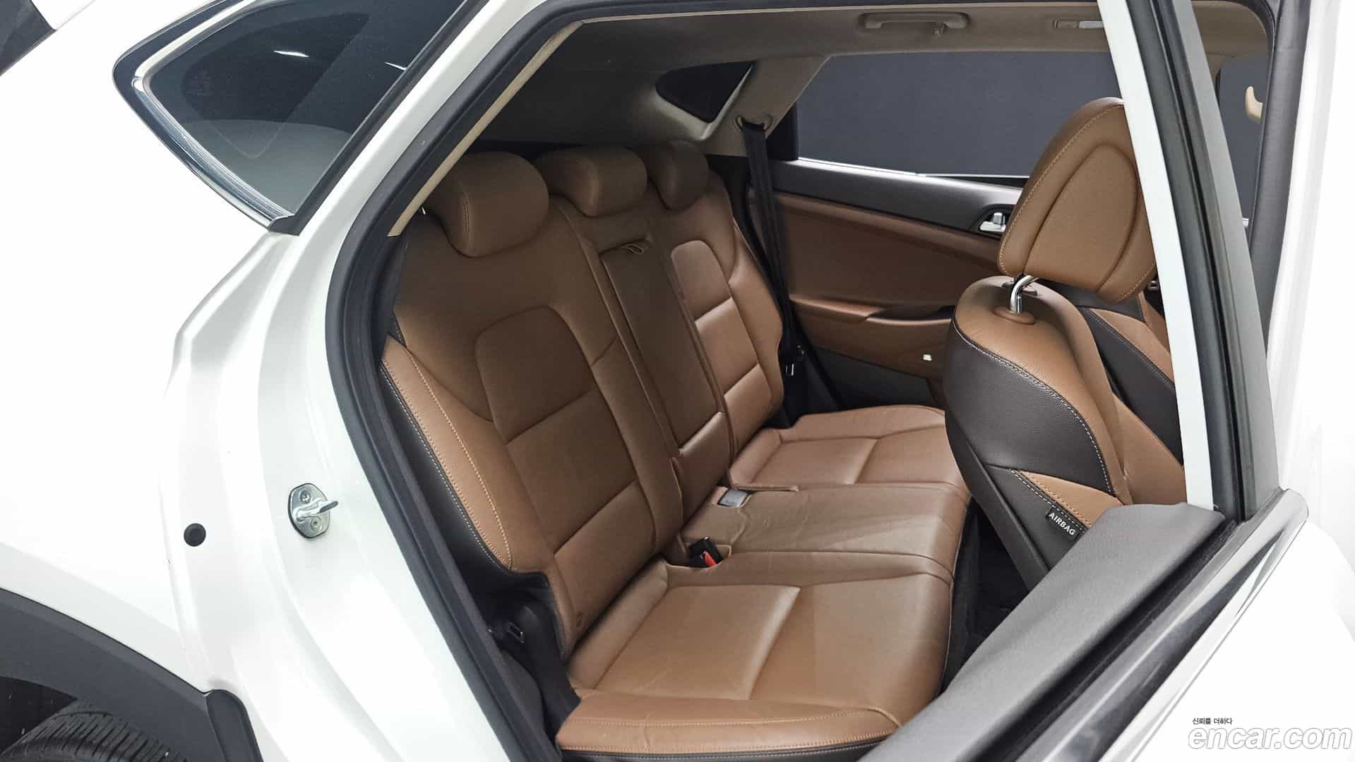 Tucson Hyundai 2017.4-INNER-036