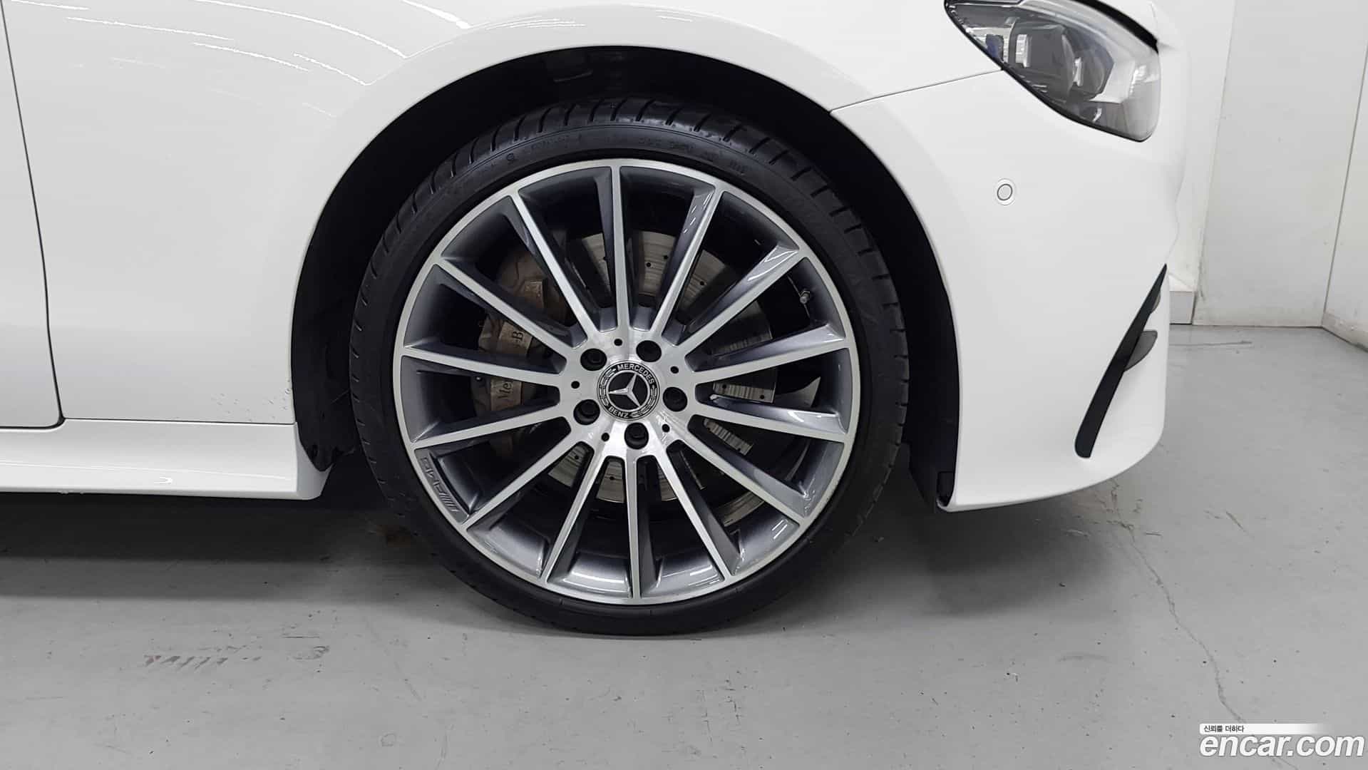 E-Class Mercedes-Benz 2021.7-OUTER-005