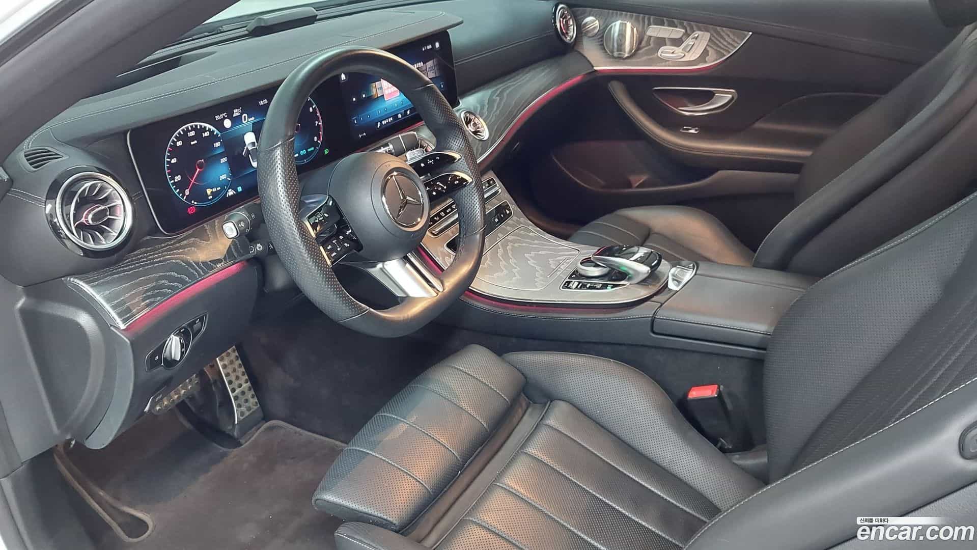E-Class Mercedes-Benz 2021.7-OPTION-018