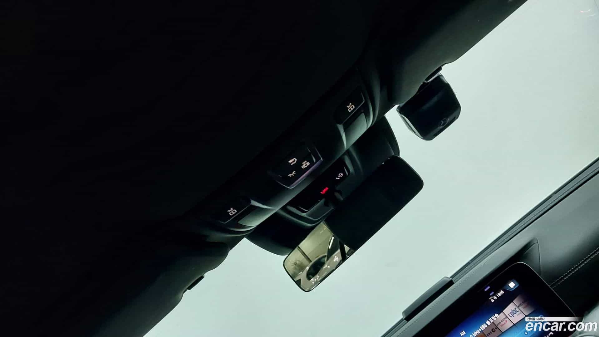 E-Class Mercedes-Benz 2021.7-OPTION-021