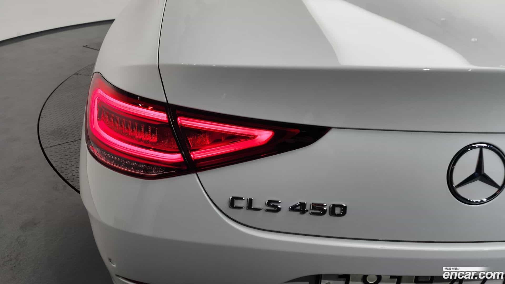 CLS-Class Mercedes-Benz 2019.8-OUTER-033