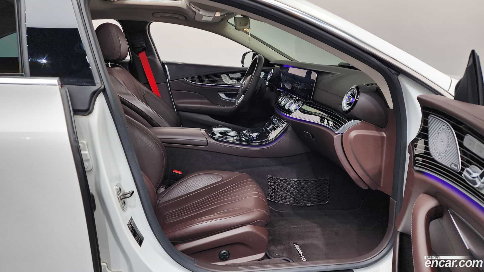 CLS-Class Mercedes-Benz 2019.8-INNER-036