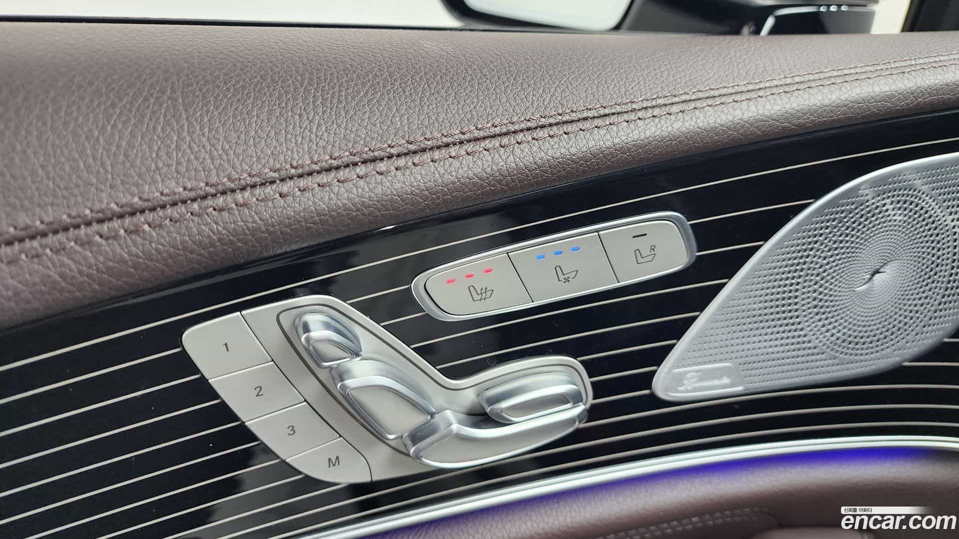 CLS-Class Mercedes-Benz 2019.8-OPTION-048