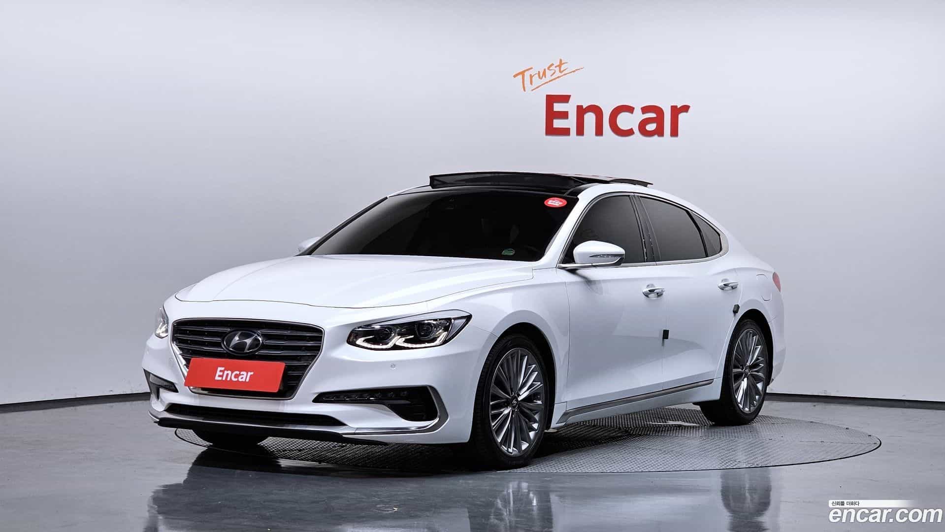 Grandeur Hyundai 2018.0-OUTER-001