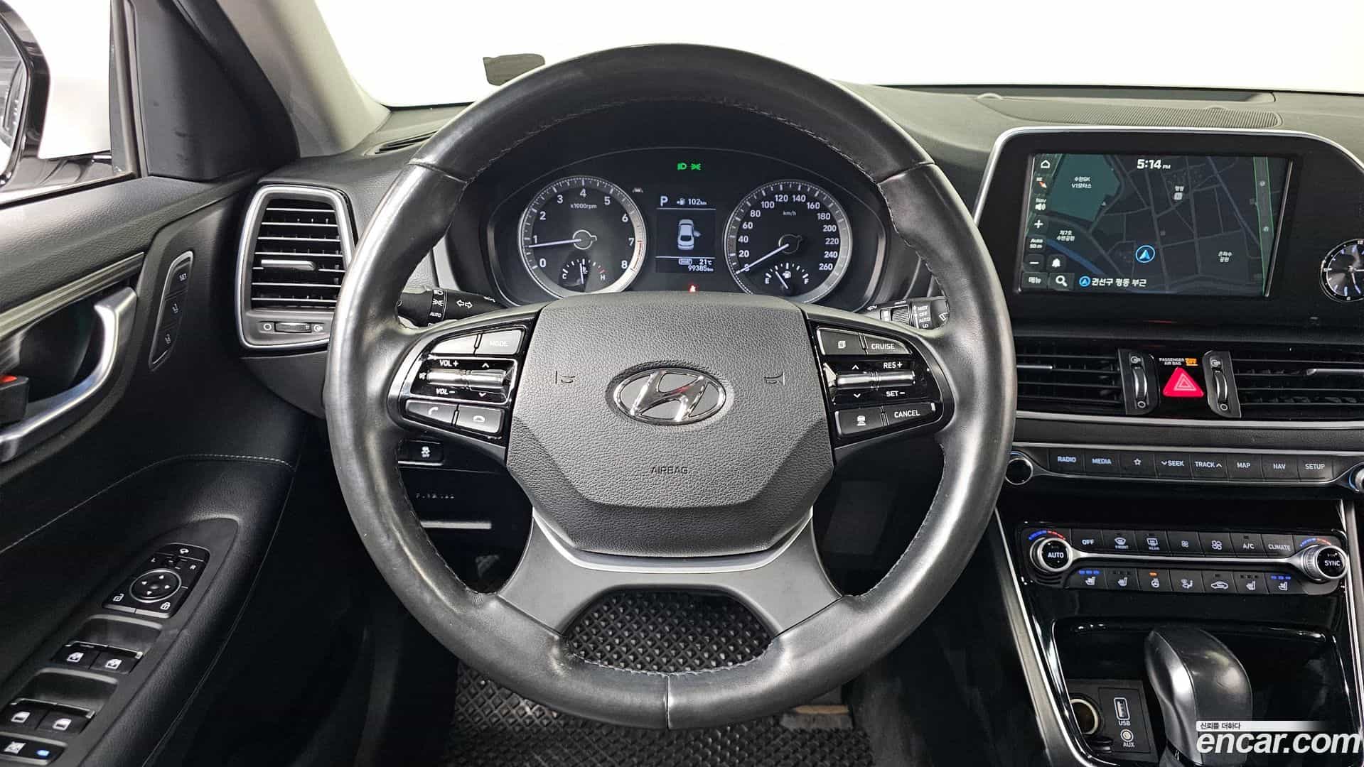 Grandeur Hyundai 2018.0-OPTION-017