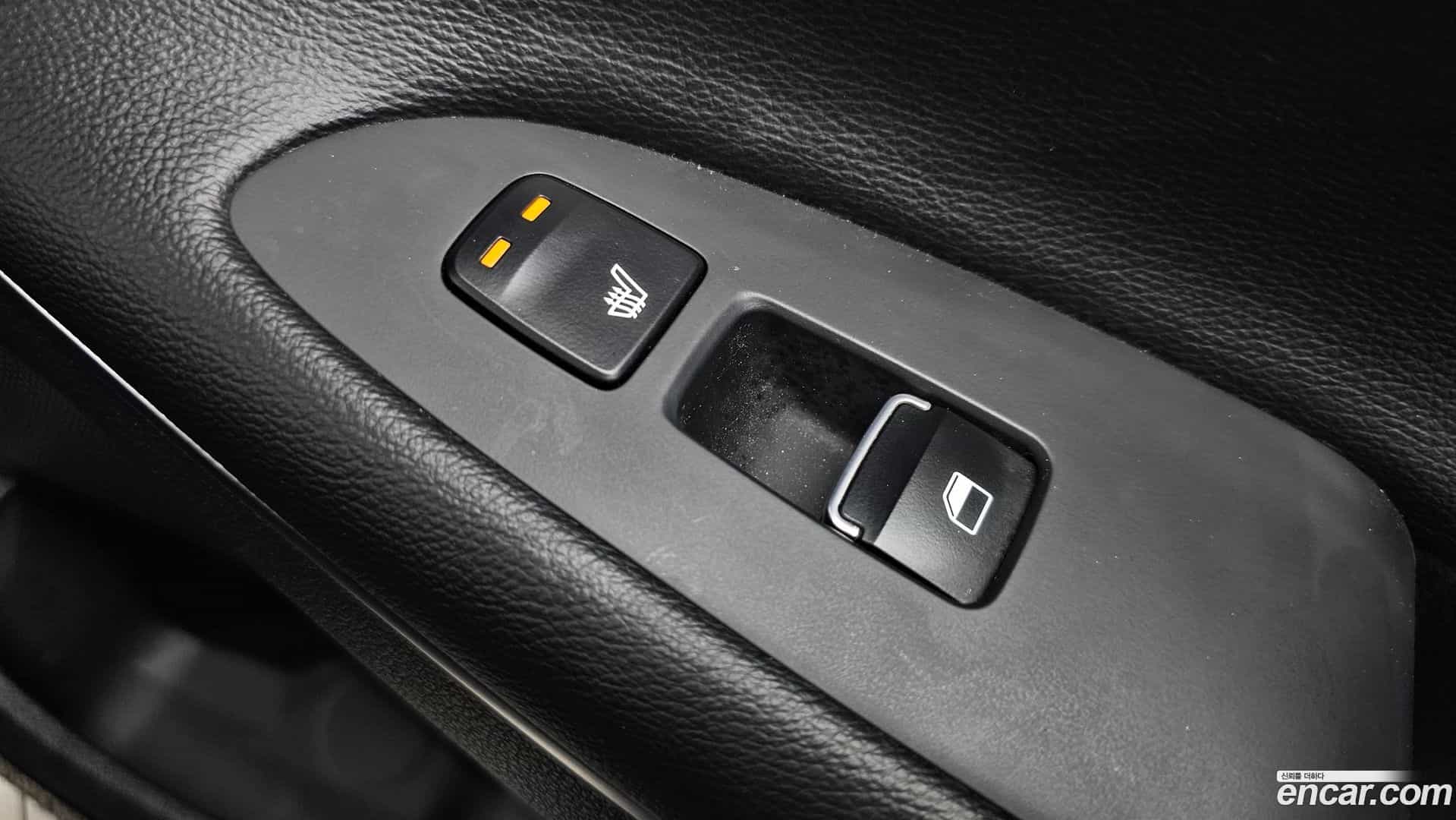 Grandeur Hyundai 2018.0-OPTION-045