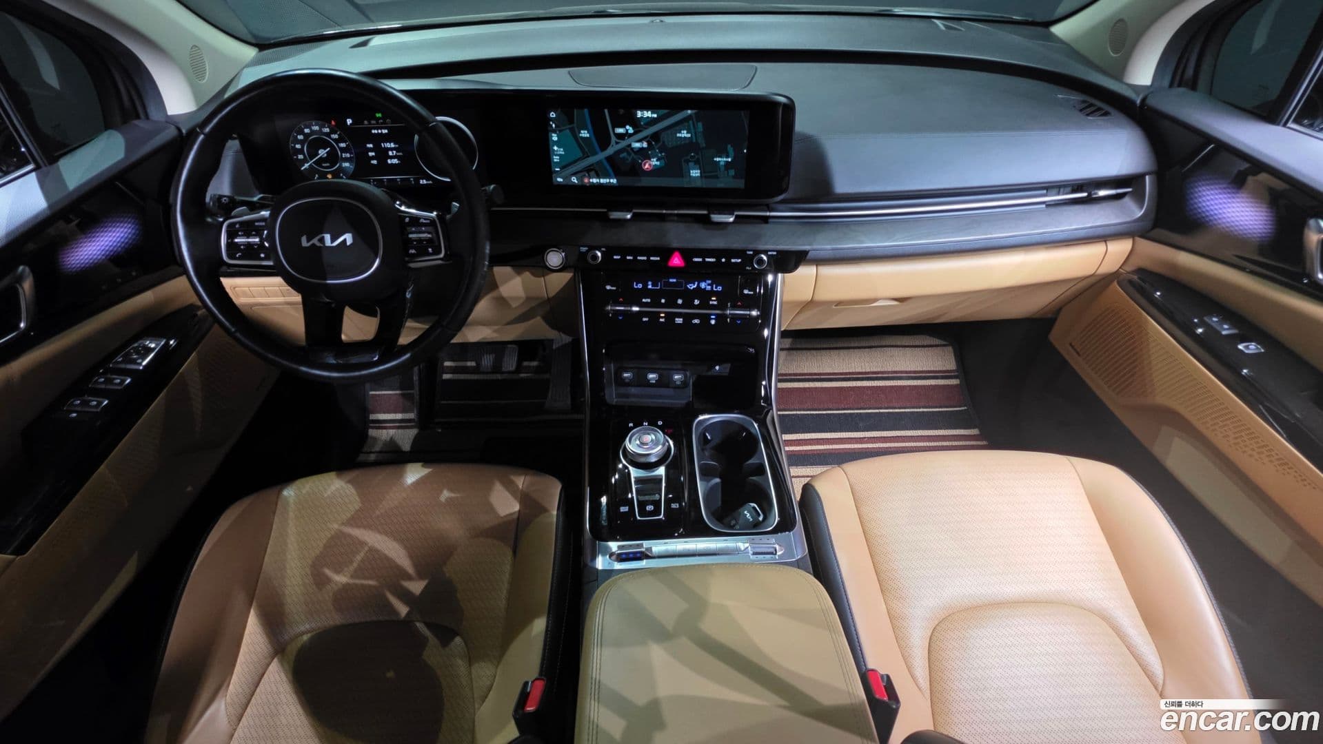 Main__Slider__Photo:Canival Kia 2022.1-6