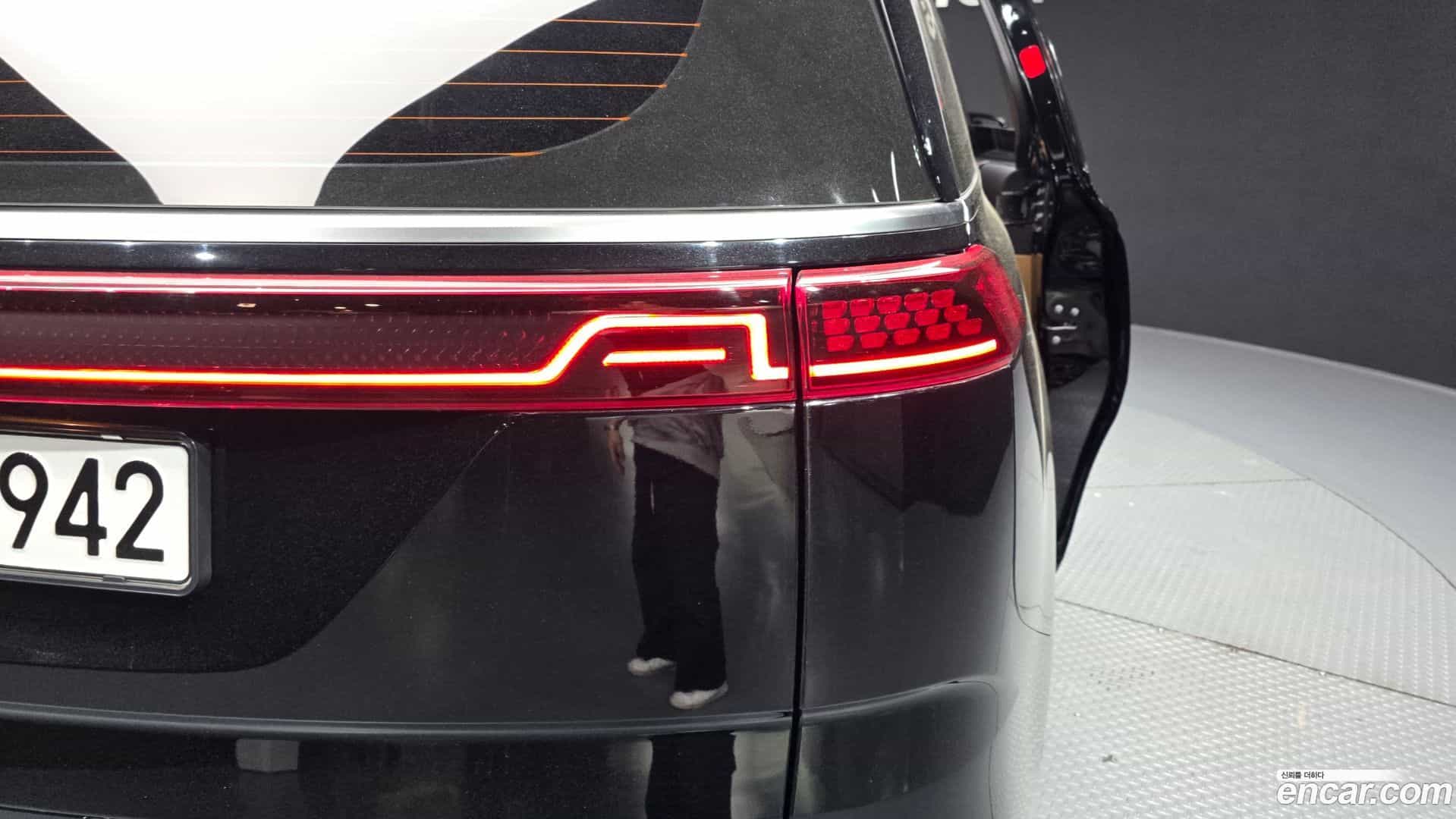 Canival Kia 2022.1-OUTER-033