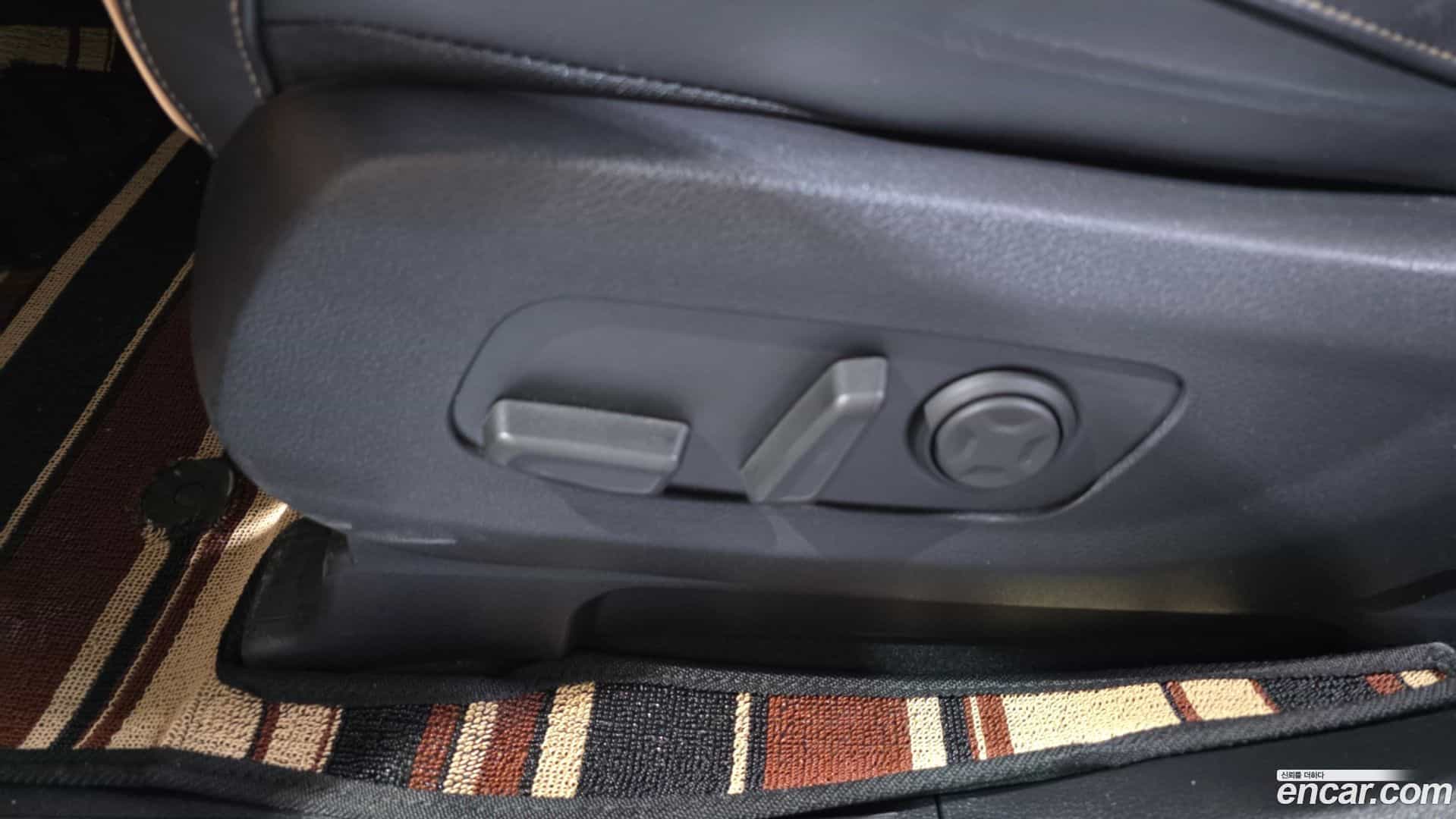 Canival Kia 2022.1-OPTION-048