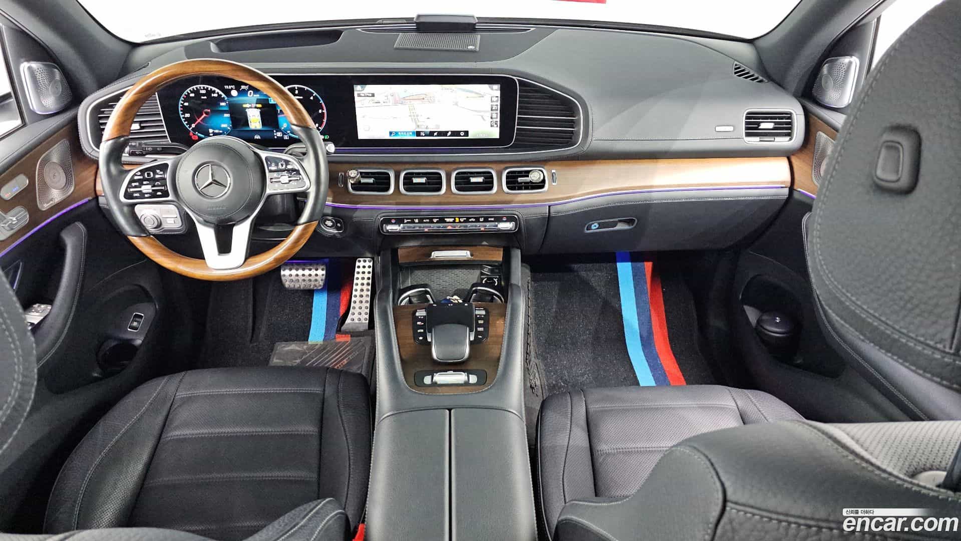 GLS-Class Mercedes-Benz 2021.4-INNER-007