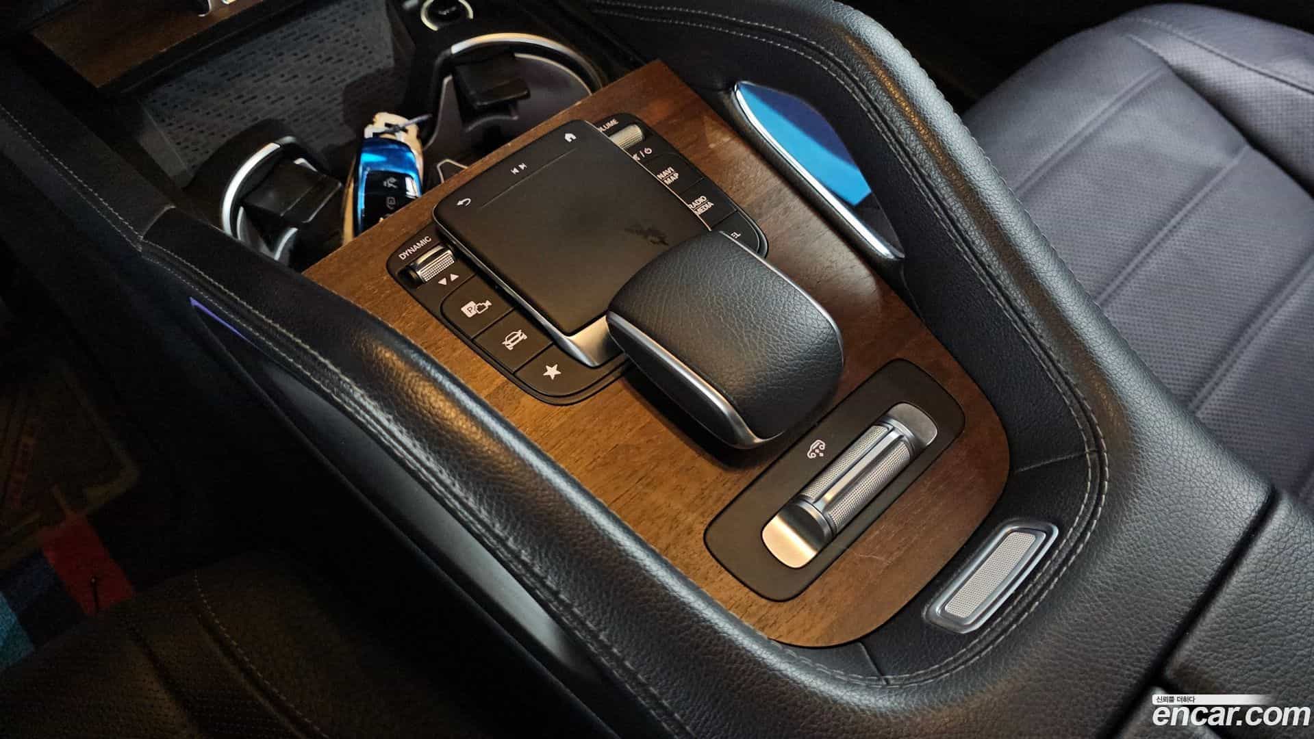 GLS-Class Mercedes-Benz 2021.4-OPTION-022