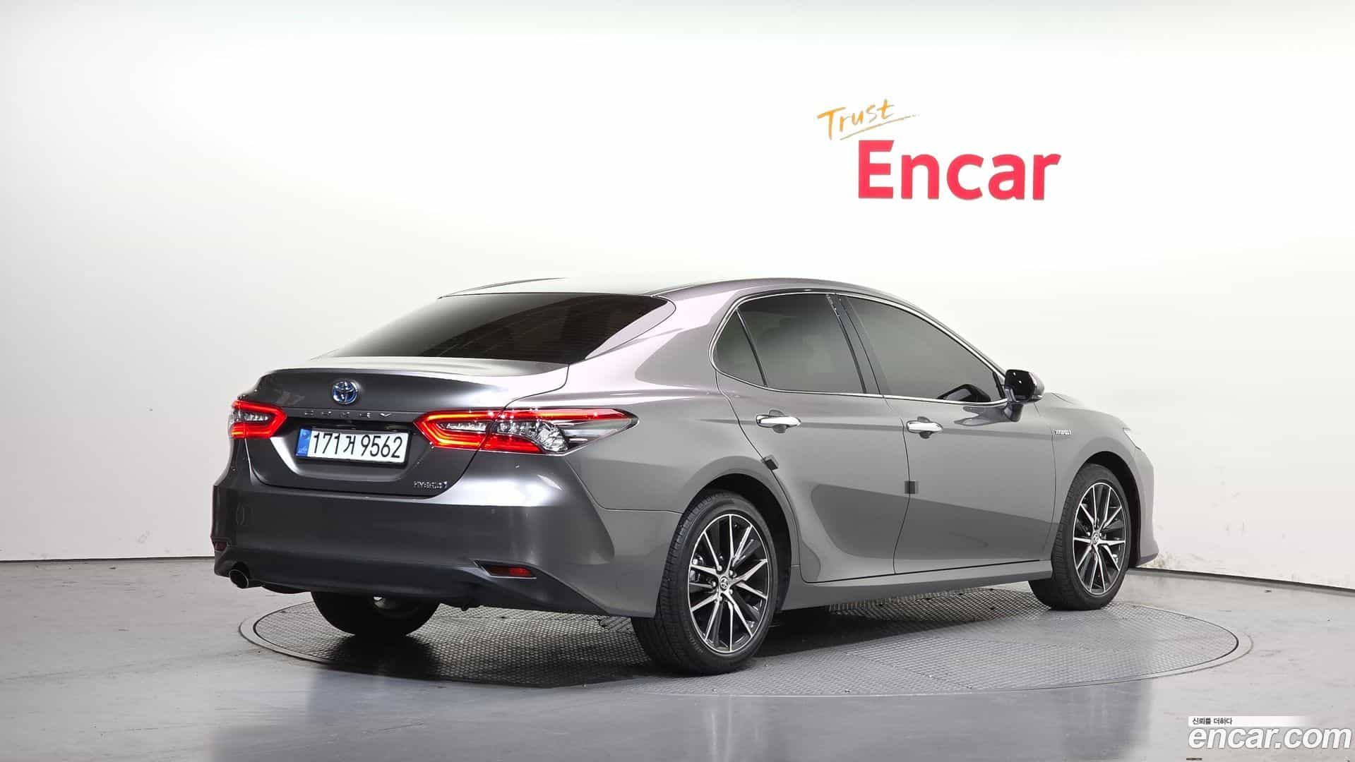 Camry Toyota 2023.8-OUTER-002