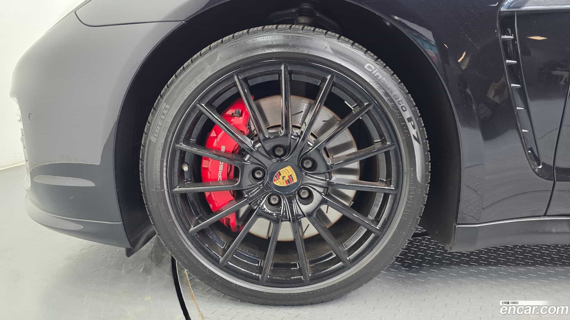 Panamera Porsche 2016.1-OUTER-005