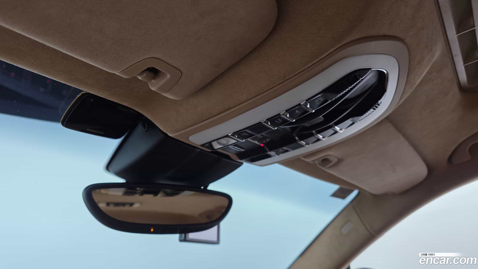 Panamera Porsche 2016.1-OPTION-020