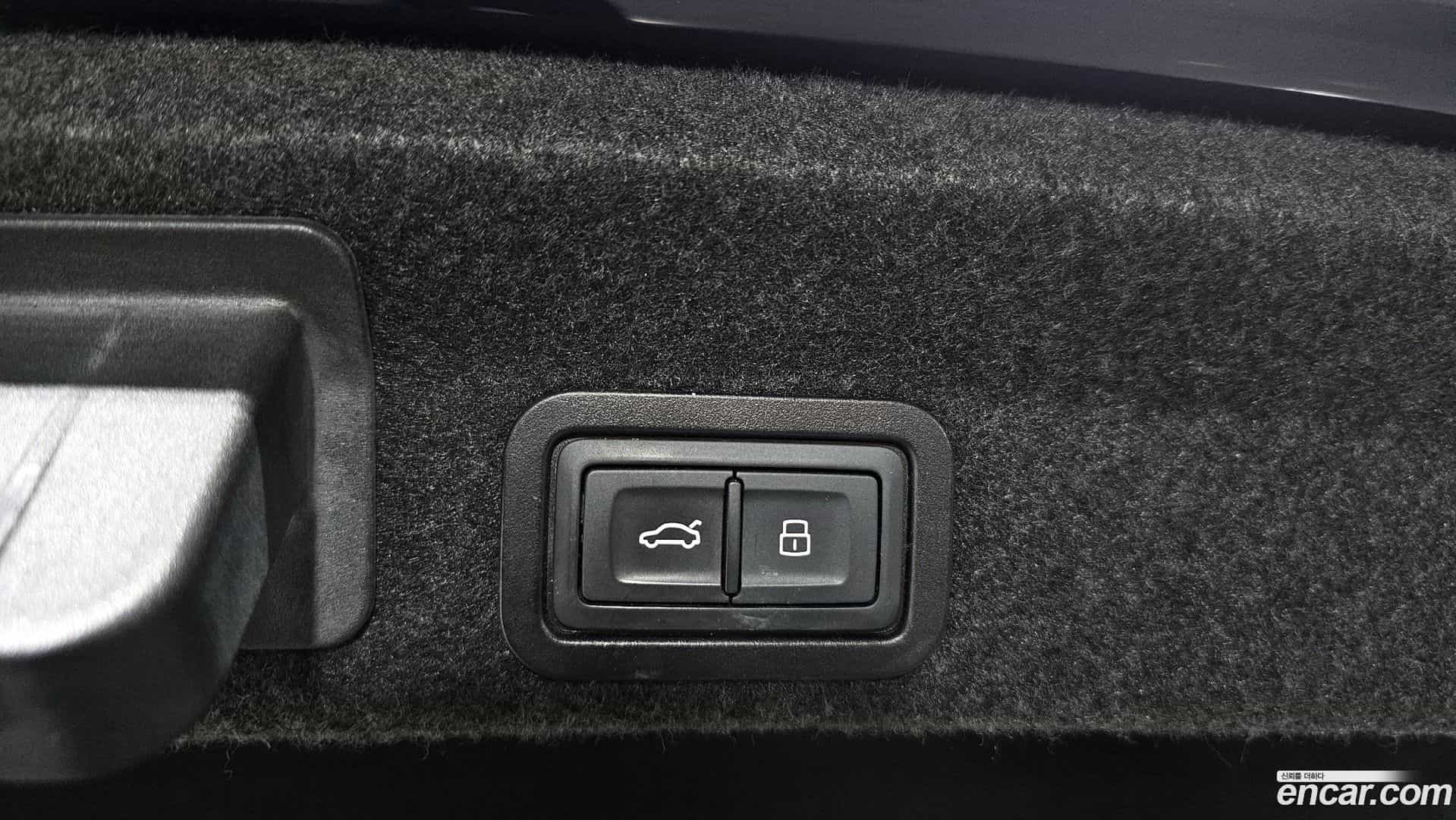 A6 Audi 2019.11-OPTION-019