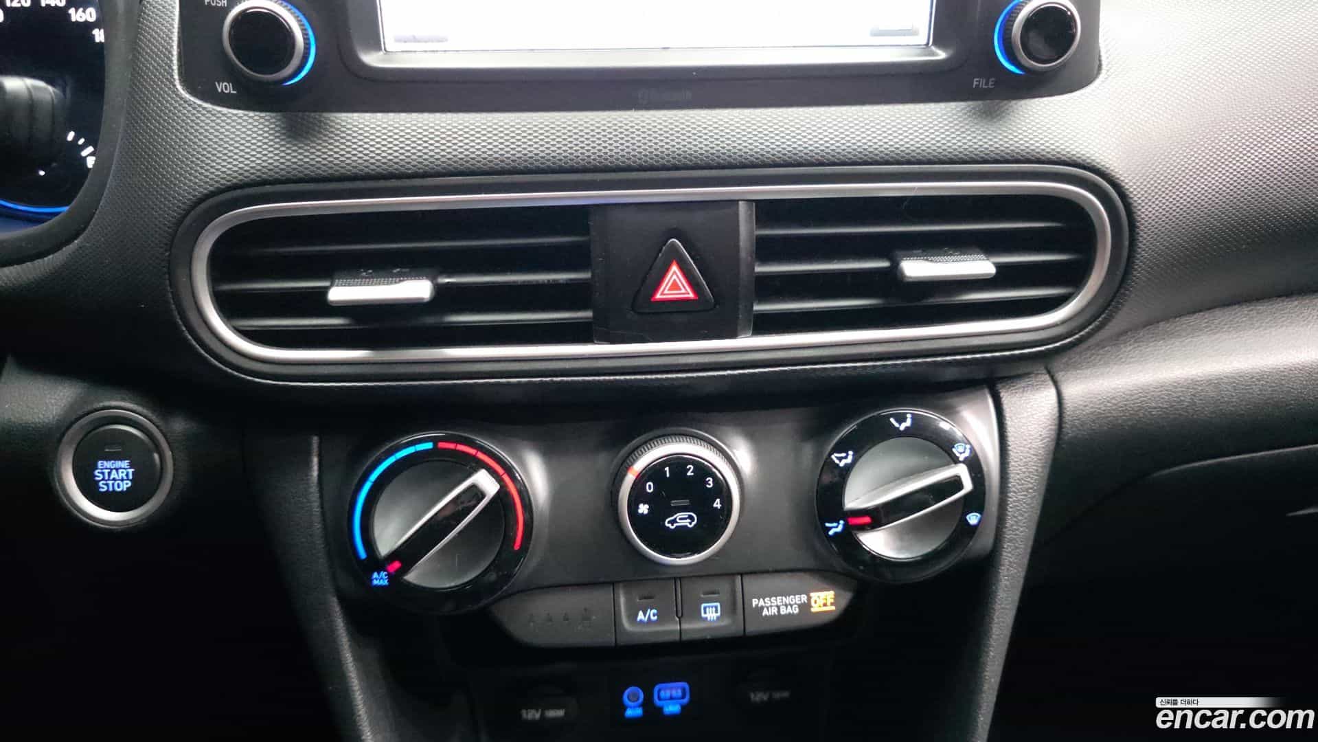 Kona Hyundai 2018.8-OPTION-020