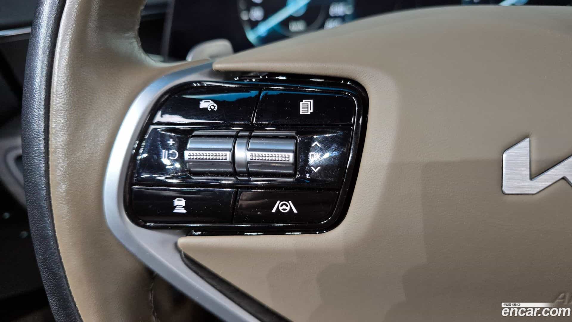 K8 Kia 2022.6-OPTION-044