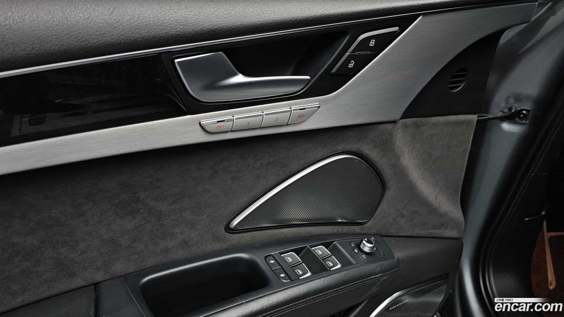 A8 Audi 2013.11-OPTION-021